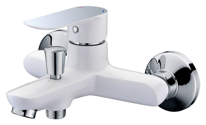 Смеситель Triton Панама 16304W-D125 для ванны с душем