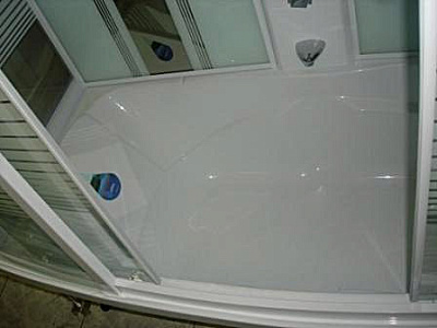 Душевой бокс Triton Альфа (стекло с вертик. полосками)