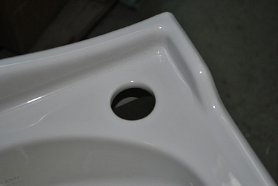 Рукомойник Simas Arcade AR035 отверстие для смесителя справа