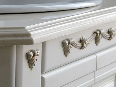 Мебель для ванной Атолл Верона 85 дорато К витрина